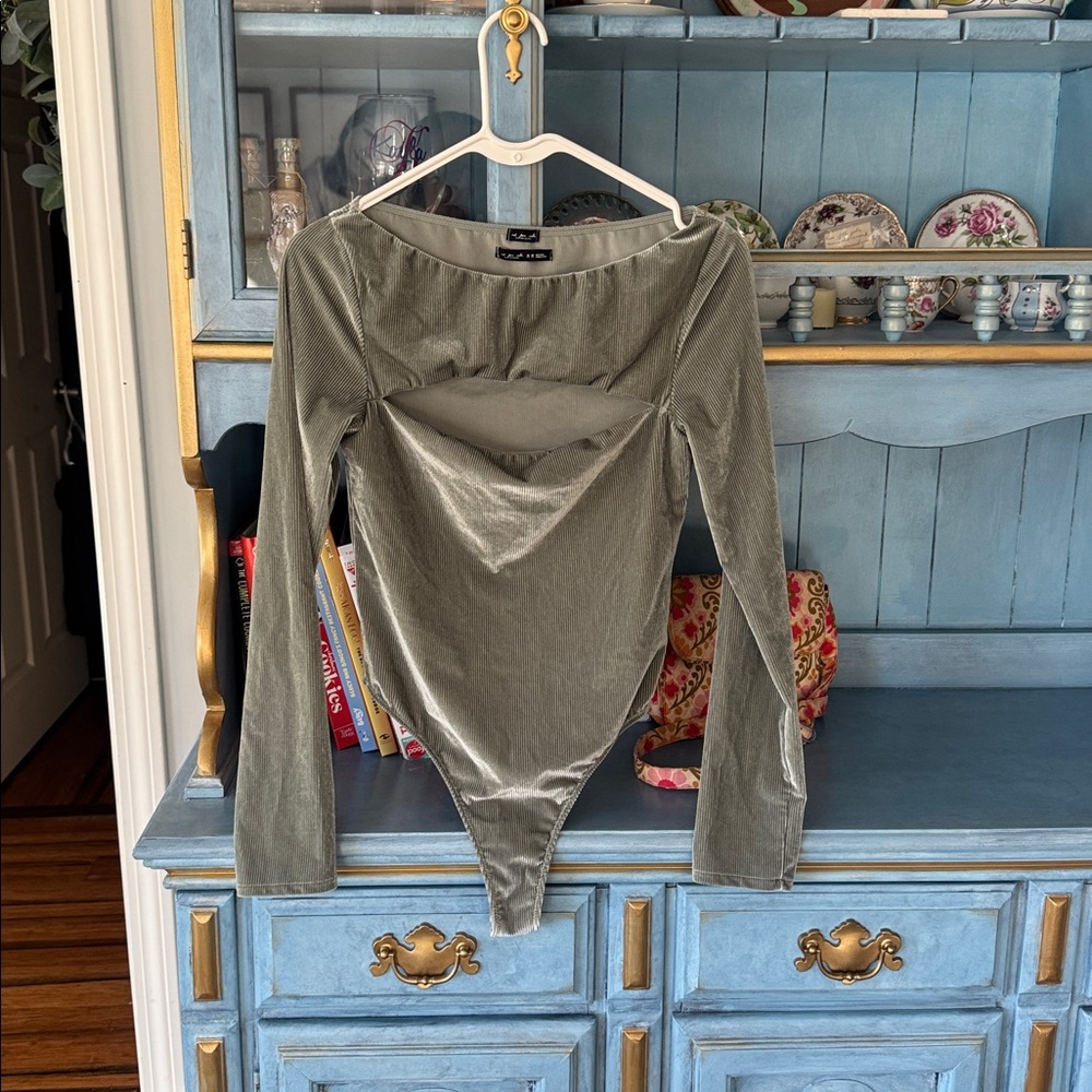 Olive Velvet Long-Sleeve Bodysuit - Picture 2 of 6